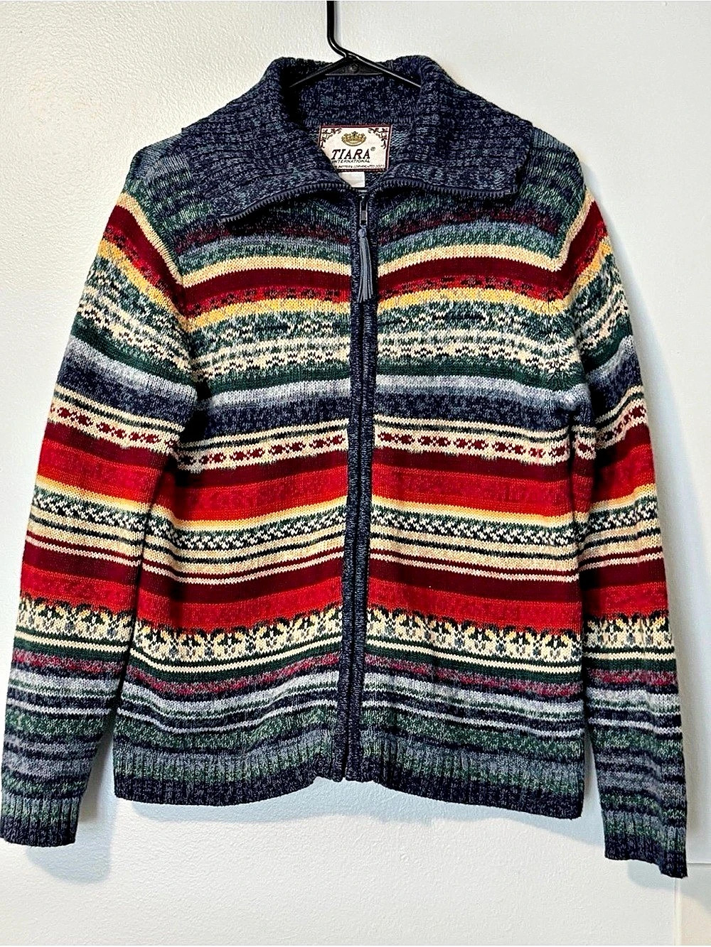 Tiara International Fair Isle Striped Zip Cardigan in Multicolor Size Medium vin